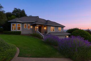 1055 W Dunne Avenue, Morgan Hill, CA 95037