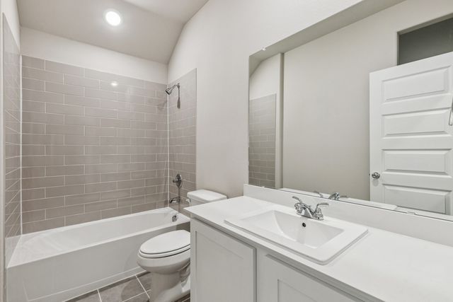 376 Blackwater Trail, Waxahachie, TX 75165