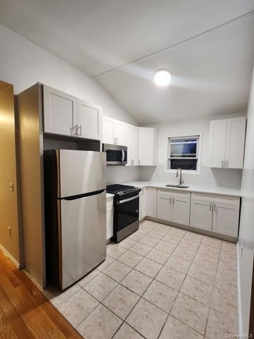 13743 219th Street, Laurelton, NY 11413