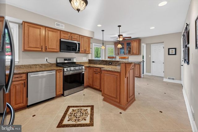 3 SPENSER CT, Medford, NJ 08055