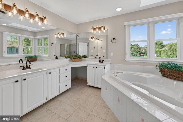 3 SPENSER CT, Medford, NJ 08055