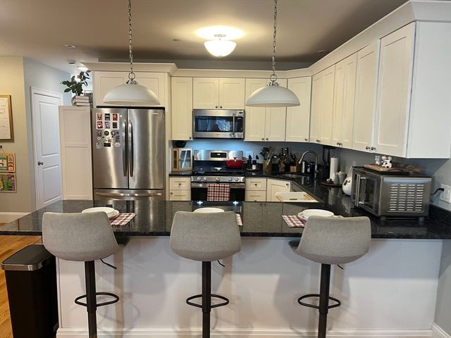 45 Spring Street 17, Boston, MA 02132