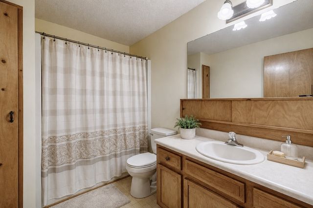 1135 Mink Branch Rd, Waynesboro, TN 38485