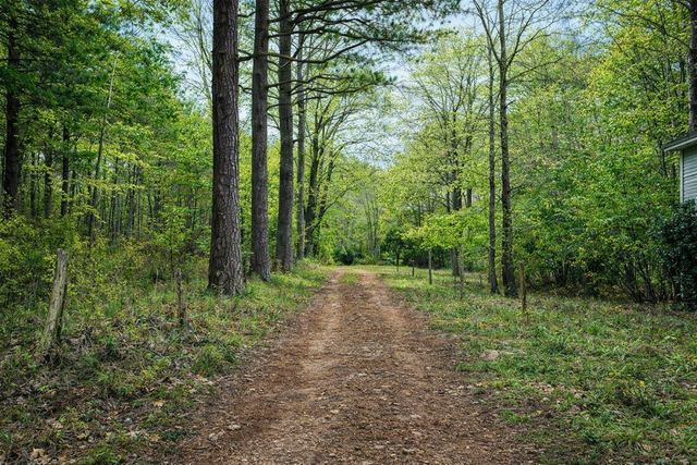 1135 Mink Branch Rd, Waynesboro, TN 38485