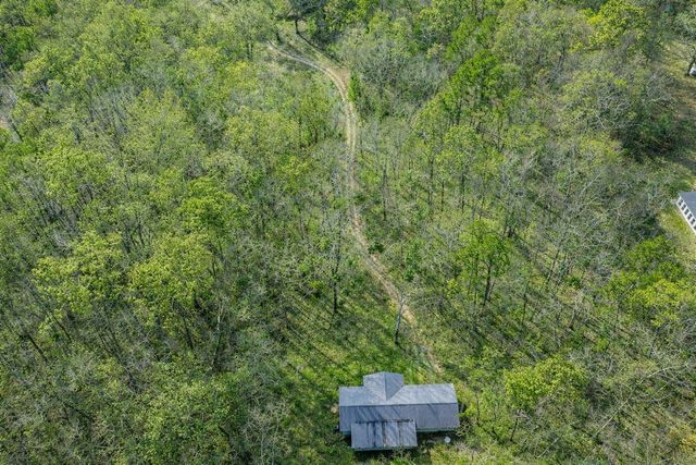 1135 Mink Branch Rd, Waynesboro, TN 38485