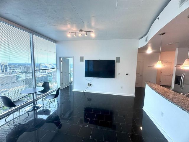 400 W Peachtree Street NW 3511, Atlanta, GA 30308