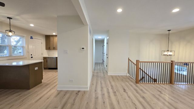 7535 162nd Street, Tinley Park, IL 60477