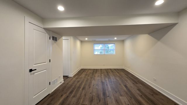 7535 162nd Street, Tinley Park, IL 60477