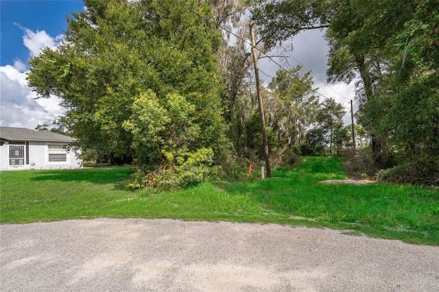 1431 S MONTGOMERY STREET, Deland, FL 32720