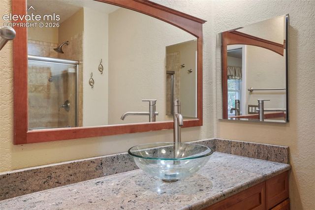207 Pine Avenue, Colorado Springs, CO 80906
