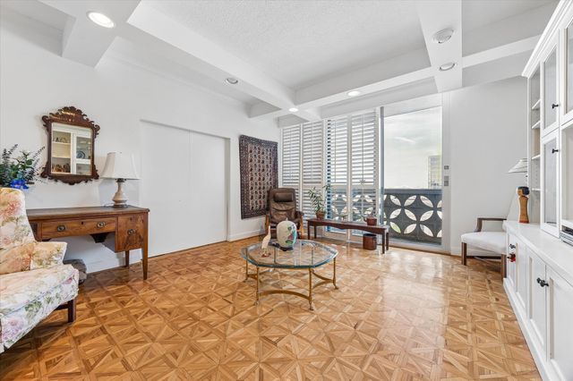 1801 Lavaca ST 6E, Austin, TX 78701