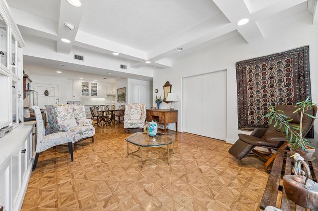 1801 Lavaca ST 6E, Austin, TX 78701