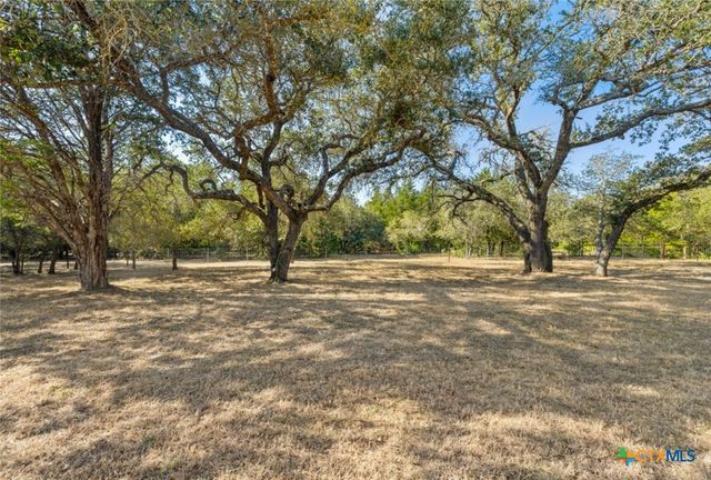 340 Mark Young Road, Smithville, TX 78957