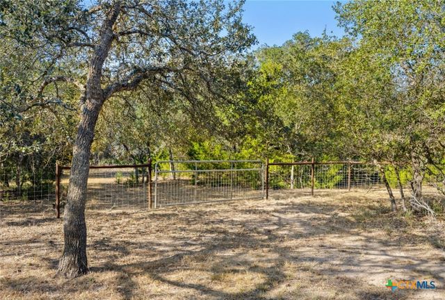 340 Mark Young Road, Smithville, TX 78957