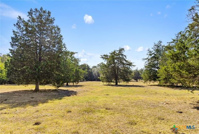 340 Mark Young Road, Smithville, TX 78957