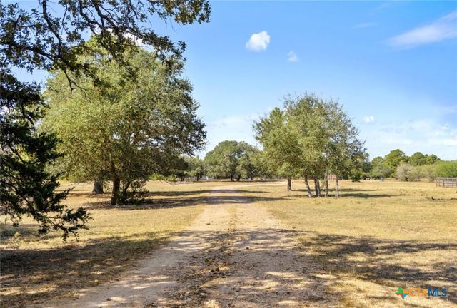 340 Mark Young Road, Smithville, TX 78957