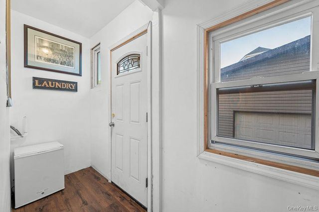 27-28 Humphreys Street, East Elmhurst, NY 11369