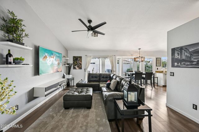 2177 E RANCH Court, Gilbert, AZ 85296