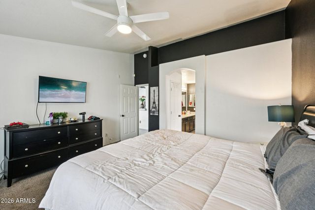 2177 E RANCH Court, Gilbert, AZ 85296