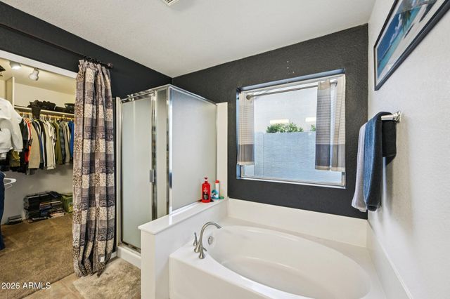 2177 E RANCH Court, Gilbert, AZ 85296