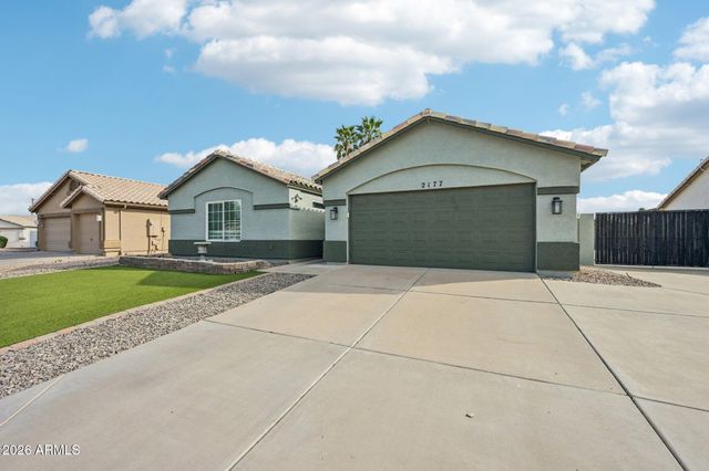 2177 E RANCH Court, Gilbert, AZ 85296