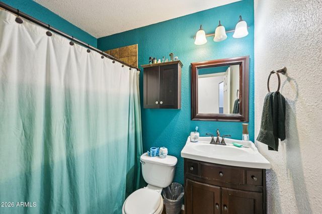 2177 E RANCH Court, Gilbert, AZ 85296