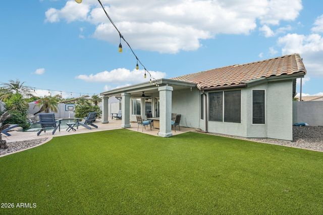 2177 E RANCH Court, Gilbert, AZ 85296