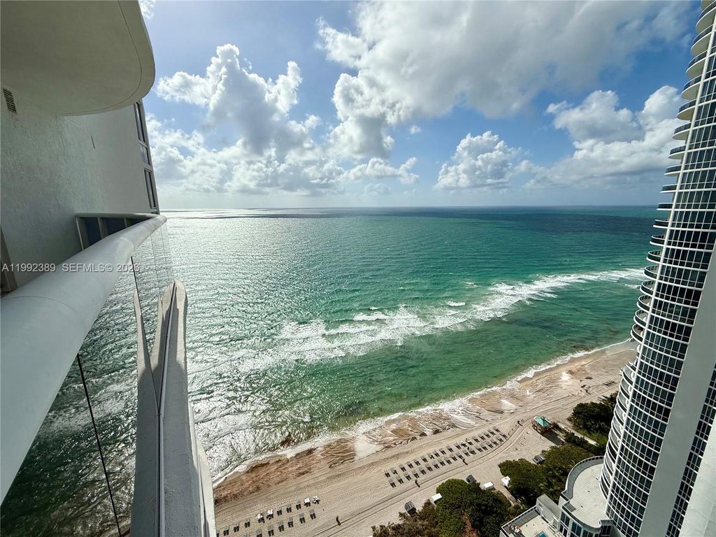 15901 Collins Ave 2802, Sunny Isles Beach, FL 33160
