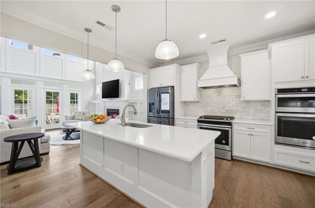 2210 Treasure Island DR, Virginia Beach, VA 23455