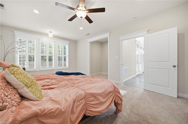 2210 Treasure Island DR, Virginia Beach, VA 23455