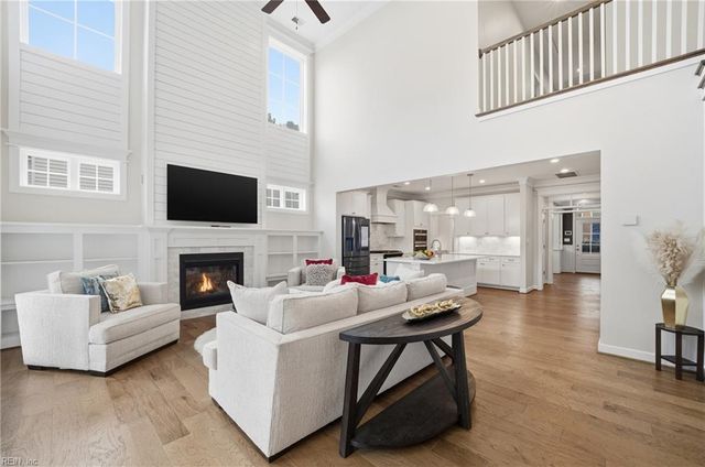 2210 Treasure Island DR, Virginia Beach, VA 23455