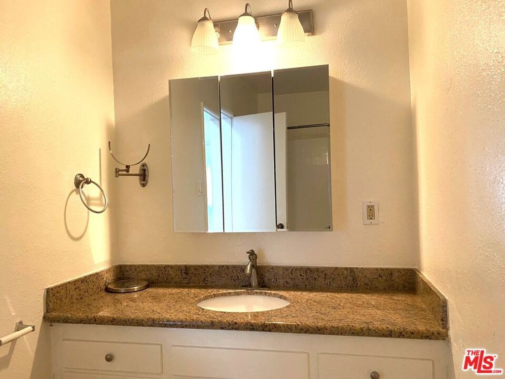 Image 11 of property listing at 1450 Butler Avenue, Los Angeles, CA 90025