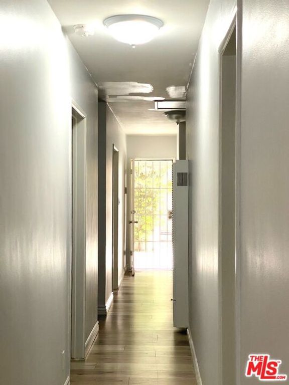 Image 8 of property listing at 1450 Butler Avenue, Los Angeles, CA 90025