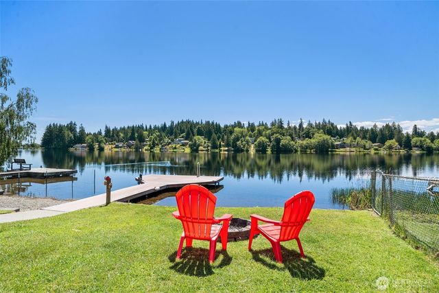70 SE Crescent Drive, Shelton, WA 98584
