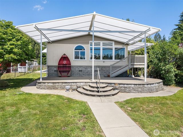 70 SE Crescent Drive, Shelton, WA 98584