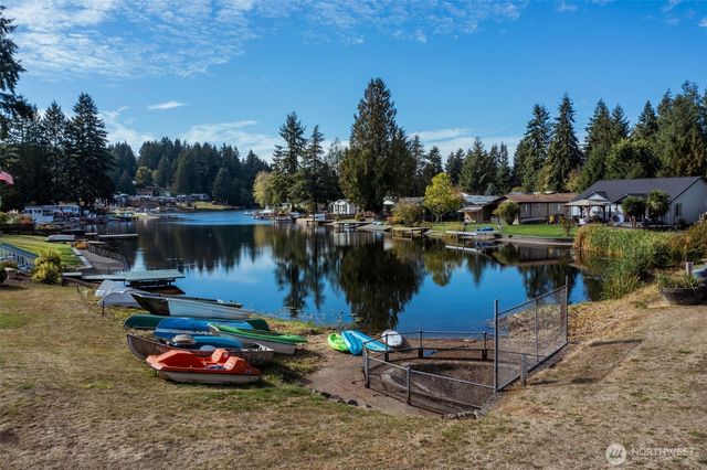 70 SE Crescent Drive, Shelton, WA 98584