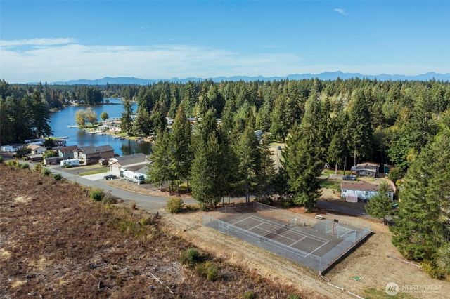 70 SE Crescent Drive, Shelton, WA 98584