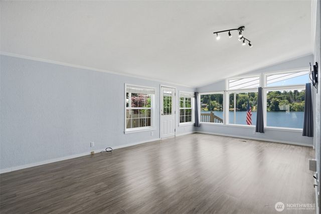 70 SE Crescent Drive, Shelton, WA 98584