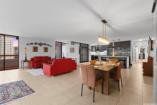 2029 Ala Wai Boulevard PH2, Honolulu, HI 96815