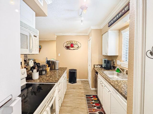 12100 Melville Dr 628, Montgomery, TX 77356