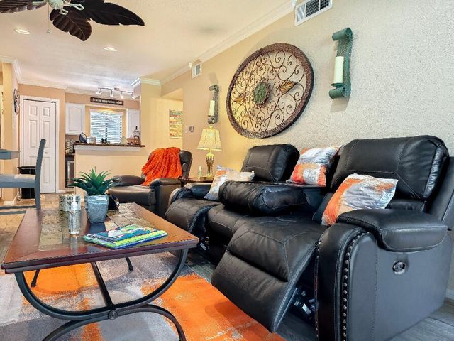 12100 Melville Dr 628, Montgomery, TX 77356