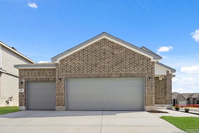 187 Hunters Camp, San Antonio, TX 78245