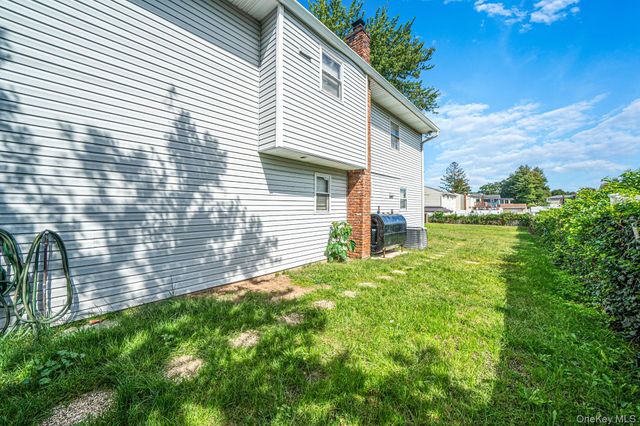 263 Commack Road, Deer Park, NY 11729