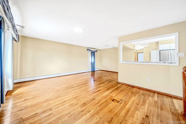263 Commack Road, Deer Park, NY 11729