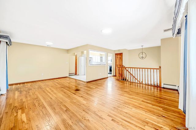 263 Commack Road, Deer Park, NY 11729