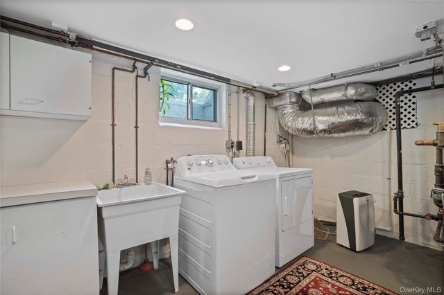 30 Summit Street, Eastchester, NY 10709