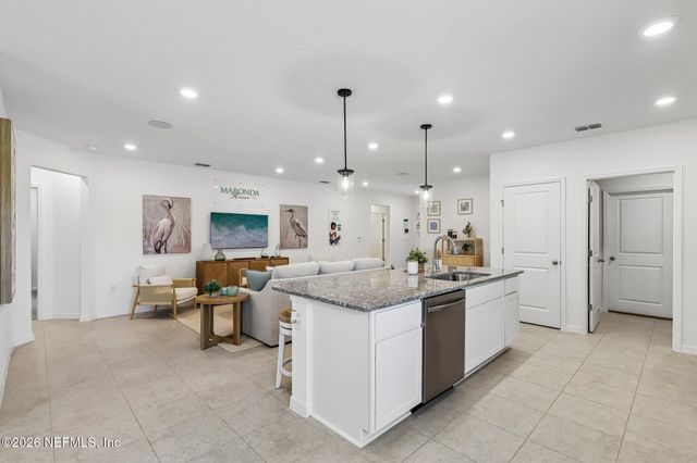 1083 WELDA Lane, Jacksonville, FL 32221