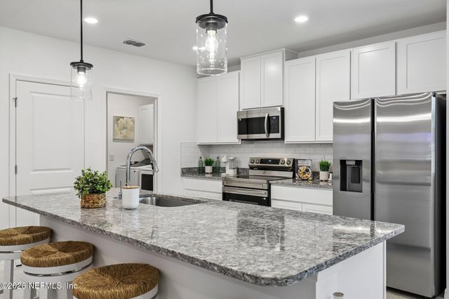 1083 WELDA Lane, Jacksonville, FL 32221