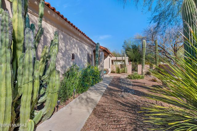 7263 E Placita Rancho La Cholla, Tucson, AZ 85715