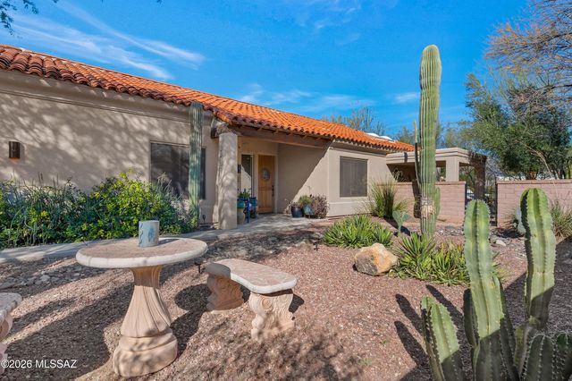 7263 E Placita Rancho La Cholla, Tucson, AZ 85715